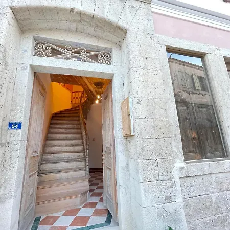 Kurabiye Hotel *